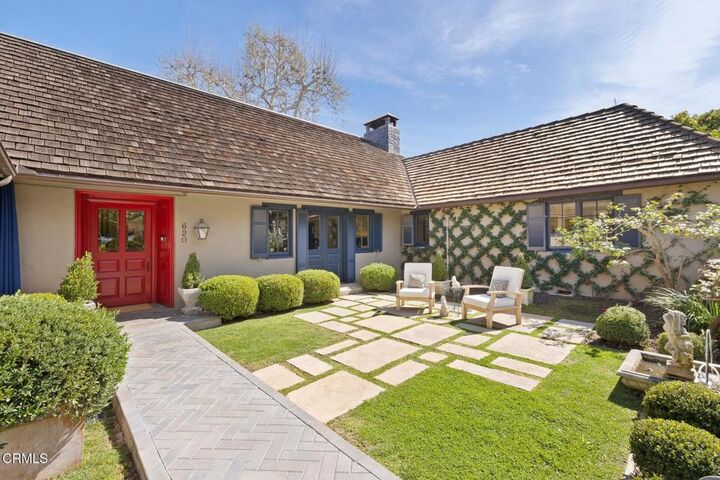 Property Photo: 620 S Hill Avenue CA 91106