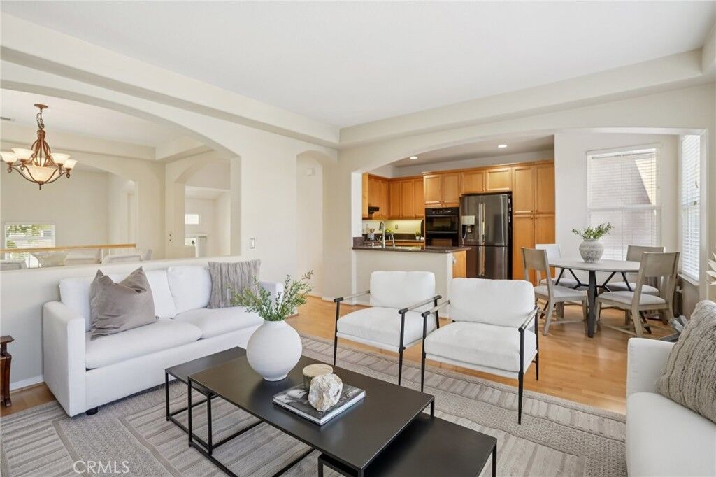 Property Photo:  2889 Plaza Del Amo 405  CA 90503 