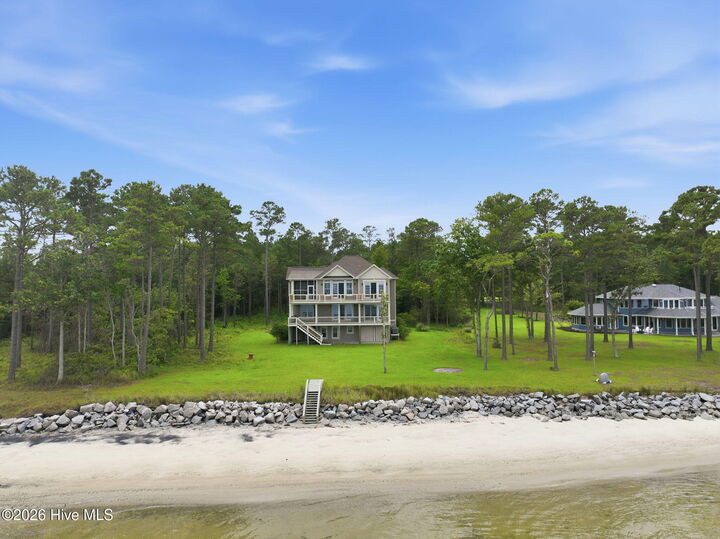 Property Photo:  486 Sandy Point Drive  NC 28516 