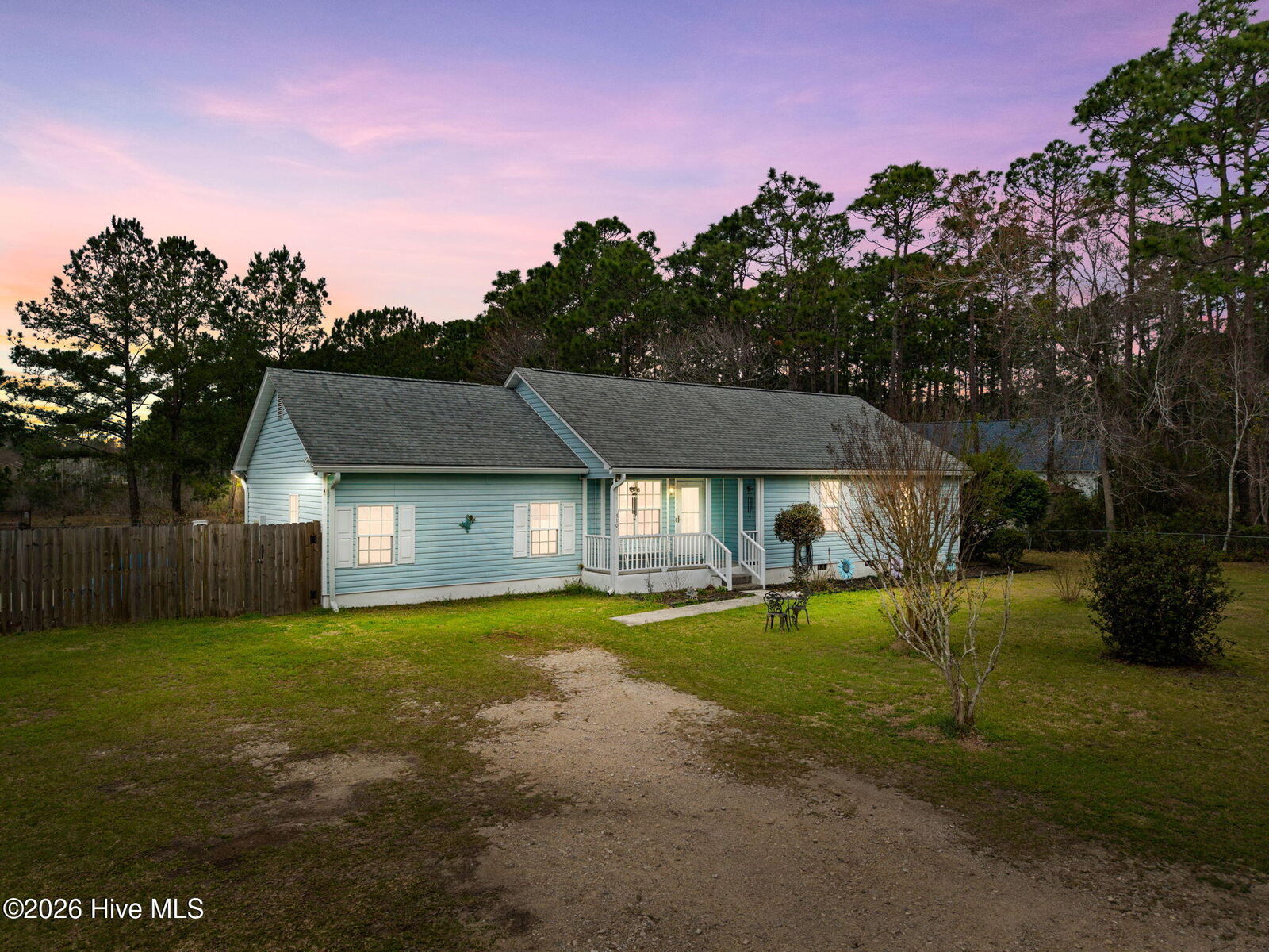 Property Photo:  410 Harper Lake Drive  NC 28461 