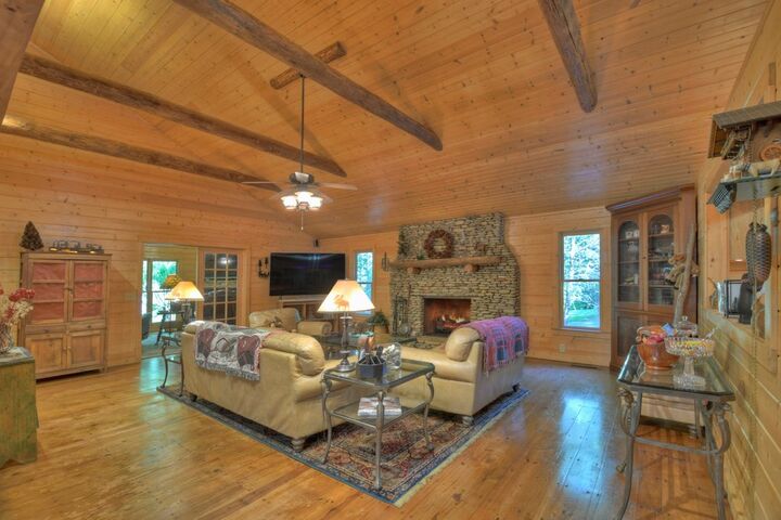 Property Photo:  730 Riverside Lane  GA 30513 