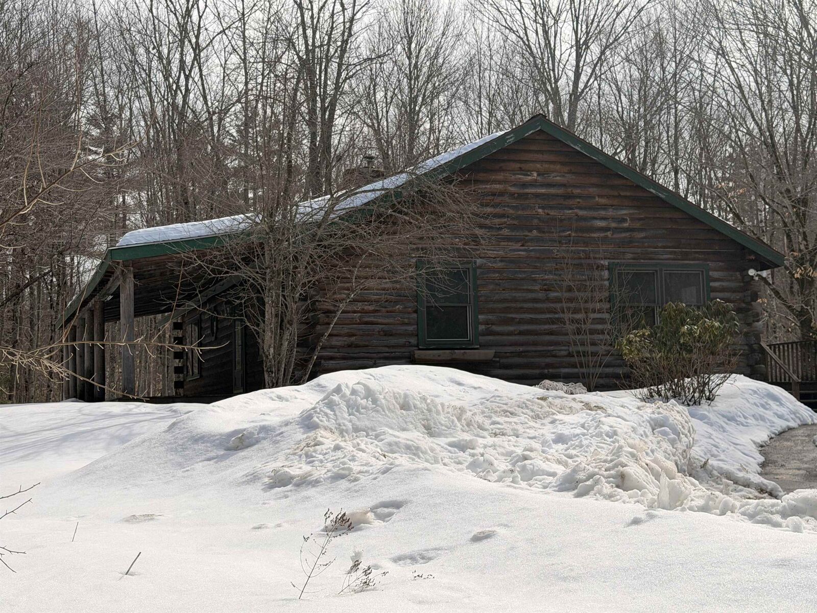Property Photo:  982 Ten Rod Road  NH 03835 