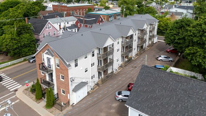 Photo de la propriété: 322A Queen Street PE C1A 4C3