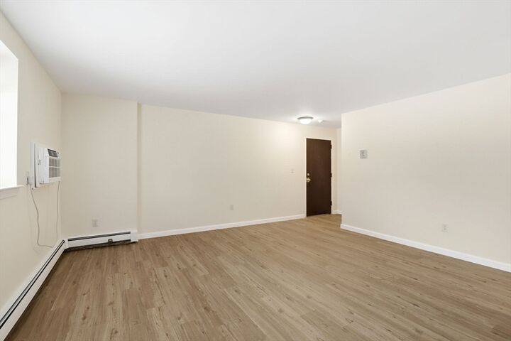 Property Photo:  8 Chapel Hill Drive 2  MA 02360 