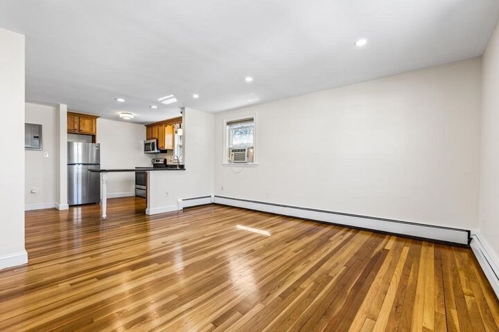 Property Photo: 24 Denny St 6 MA 02125