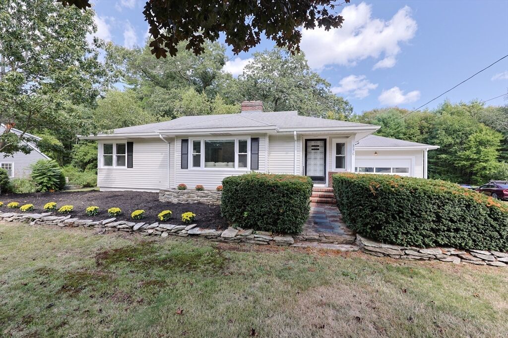 Property Photo: 256 S Main St MA 01747