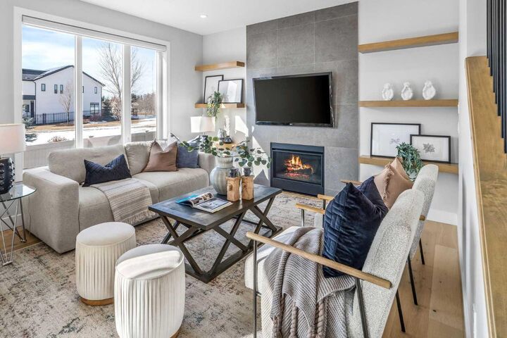 Photo de la propriété:  27 West Grove Place SW  AB T3H 1Z4 