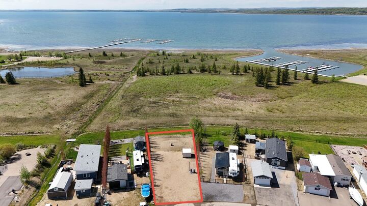 10046 Township Road 422 Road 205 — photo 1
