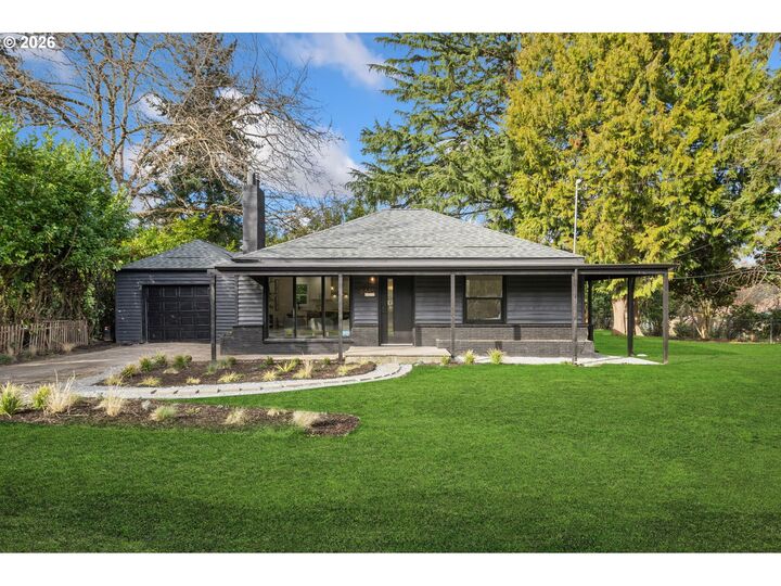 Property Photo:  6645 NE Alberta St  OR 97218 