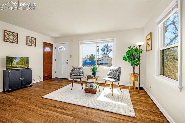 Property Photo:  1124 E Las Animas Street  CO 80910 