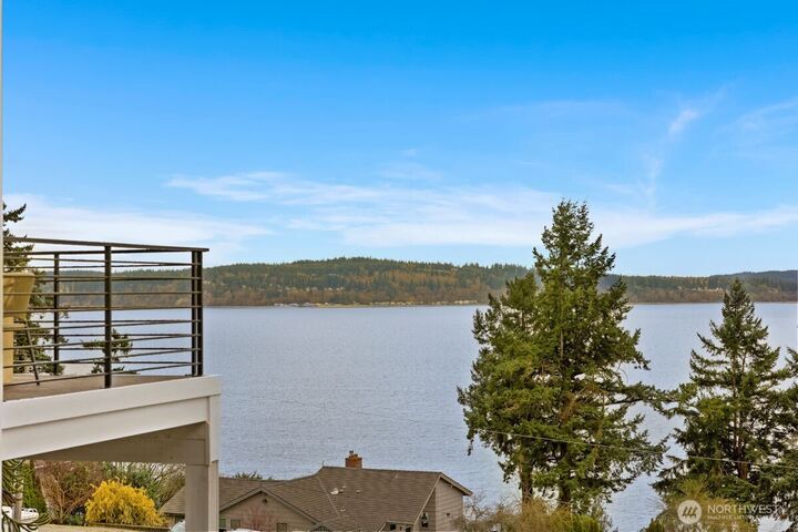 Property Photo:  2218  Cleven Park Road  WA 98282 