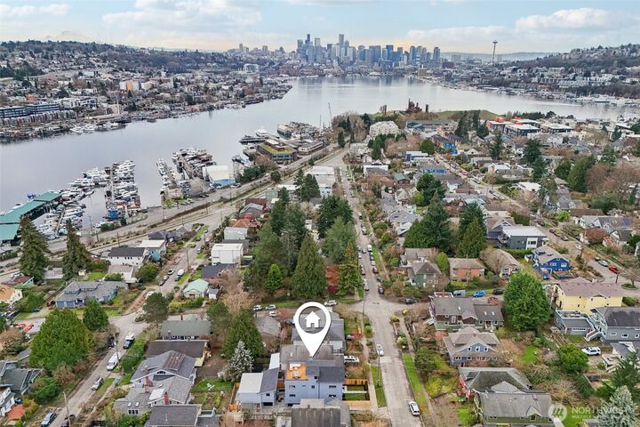 Property Photo: 3714 Bagley Avenue N WA 98103