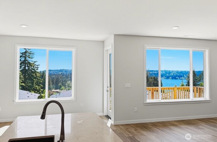 Property Photo:  2049 NE Norseman Way  WA 98370 
