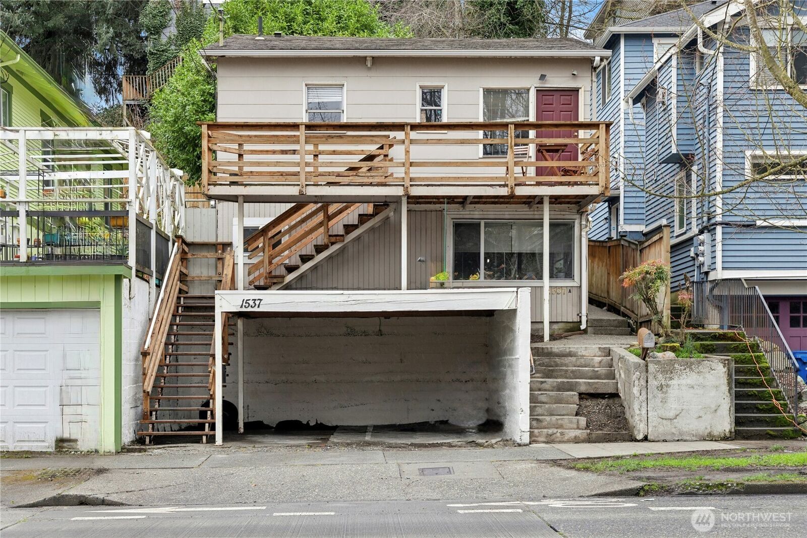 Property Photo: 1537 15th Avenue S WA 98144