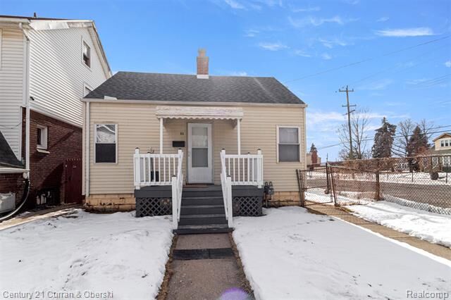 Property Photo: 53 W Charlotte Street MI 48229