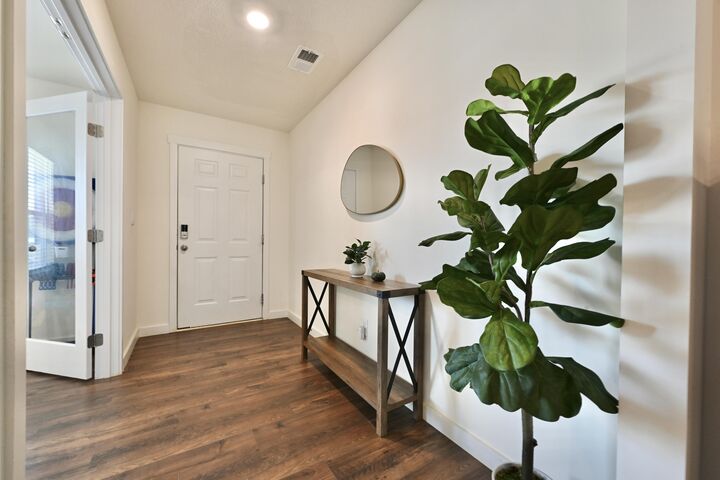 Property Photo: 4126 Hines Lane NE TN 37323