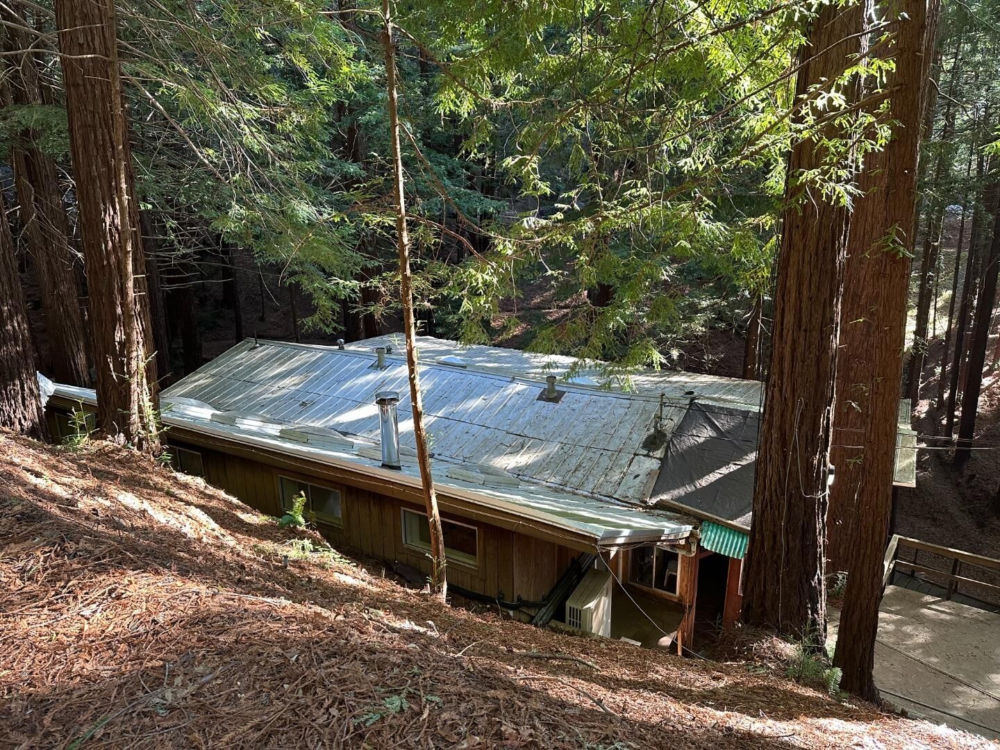 Property Photo:  121 La Honda Road  CA 94062 