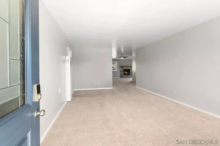 Property Photo:  468 Manor  CA 92020 