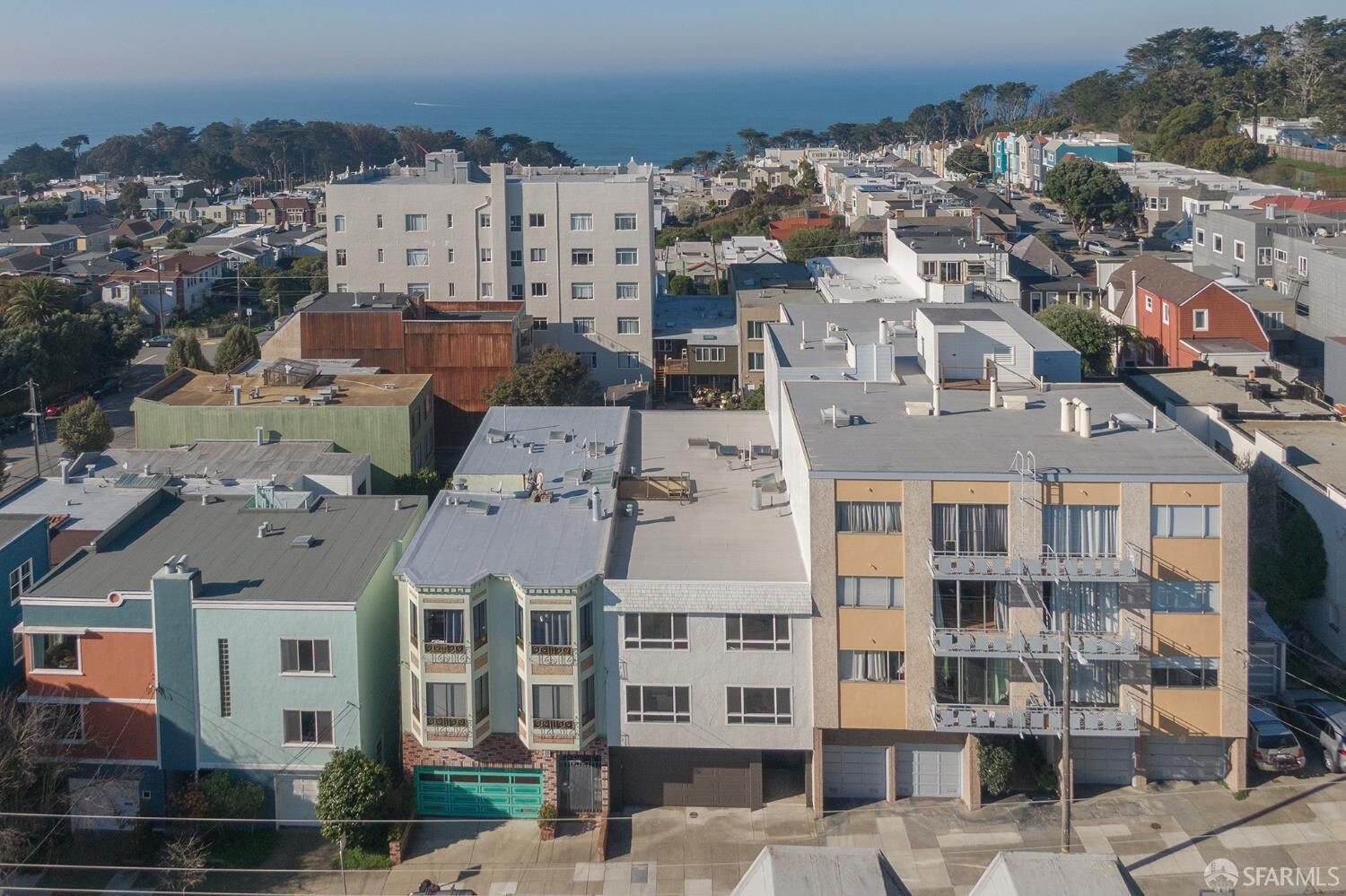 Property Photo:  435 44th Avenue  CA 94121 