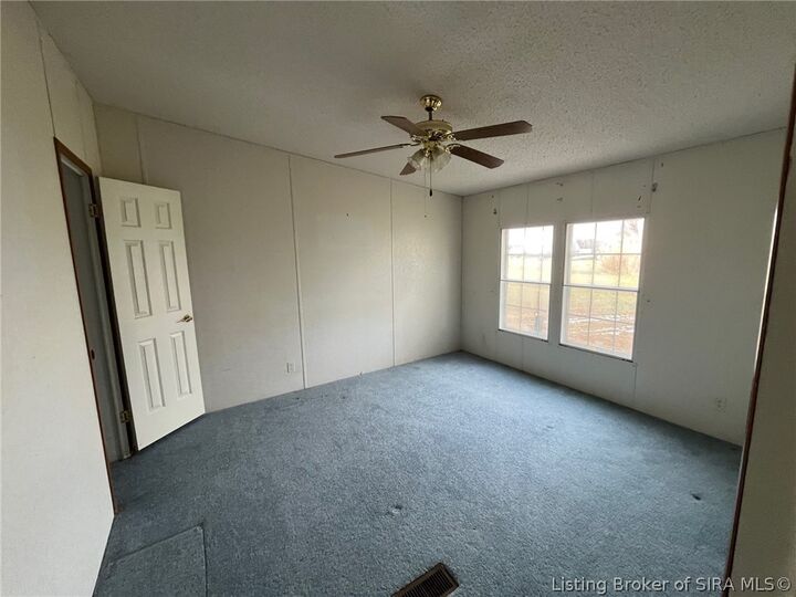 Property Photo:  1011 S Shook Street  IN 47037 