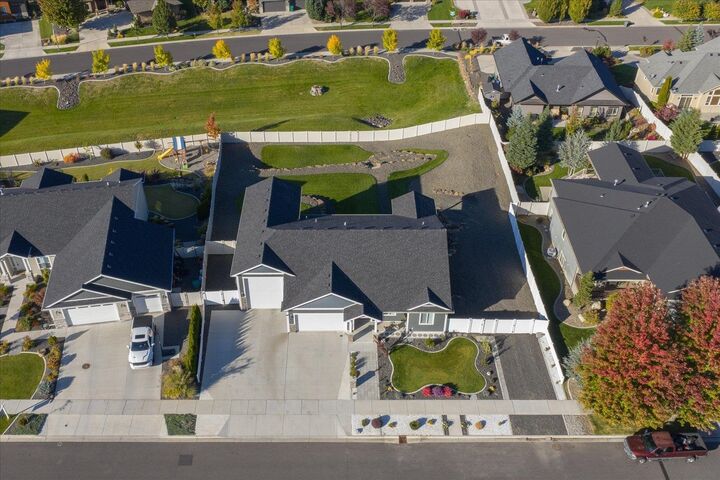 Property Photo:  2706 W Howesdale Rd  WA 99208 