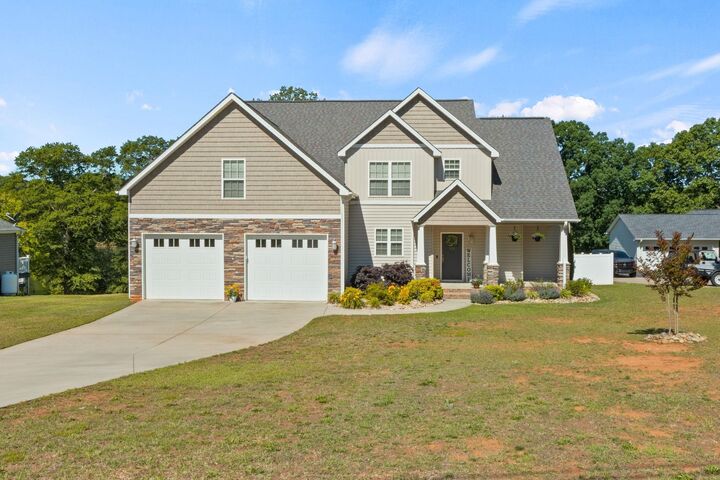 Property Photo: 111 Michelle Drive SC 29323