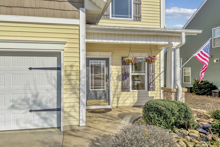 Property Photo:  442 Listrac Drive  SC 29369 