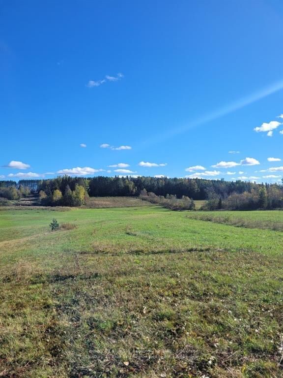 Photo de la propriété:  Pt Lt 33 Con 5 Hummel Line  ON P0H 1Z0 