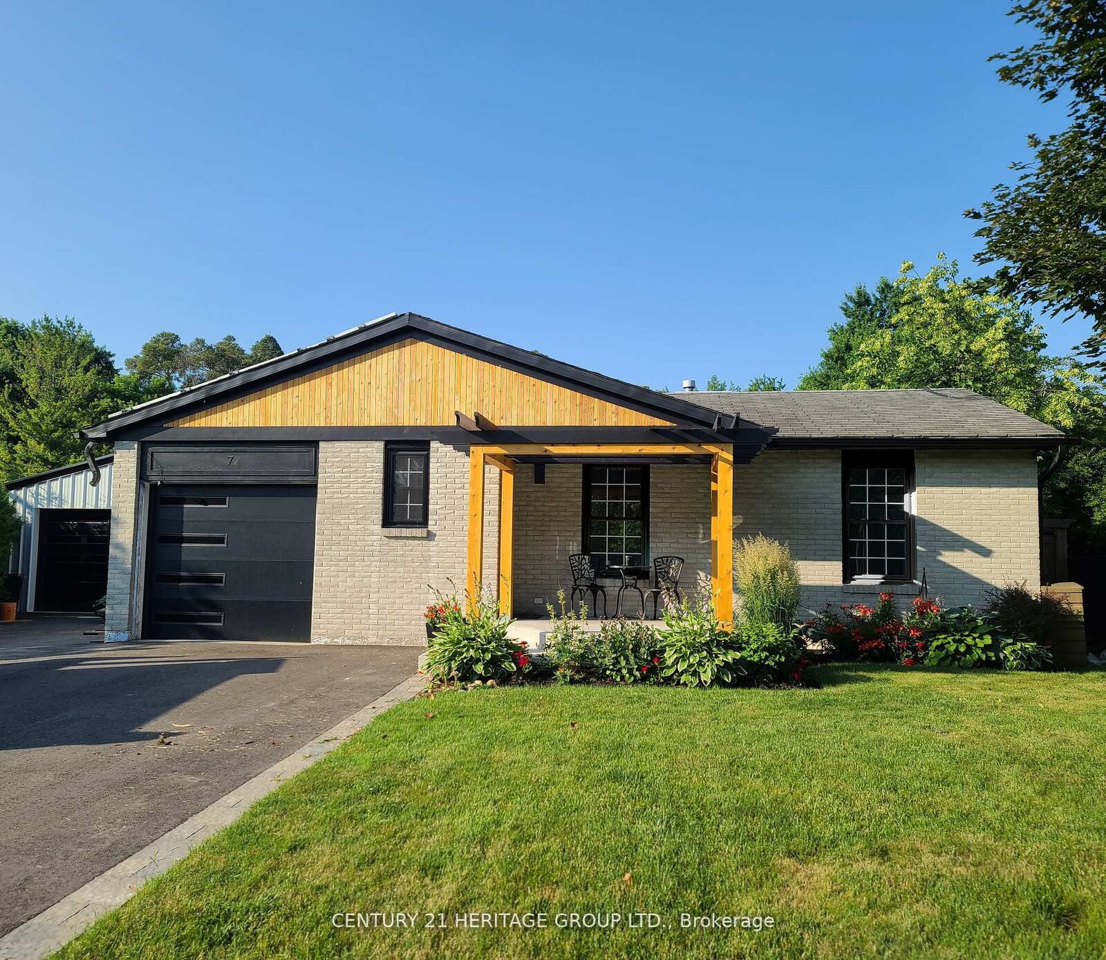 Property Photo: 7 Crawford Circle ON L0G 1A0