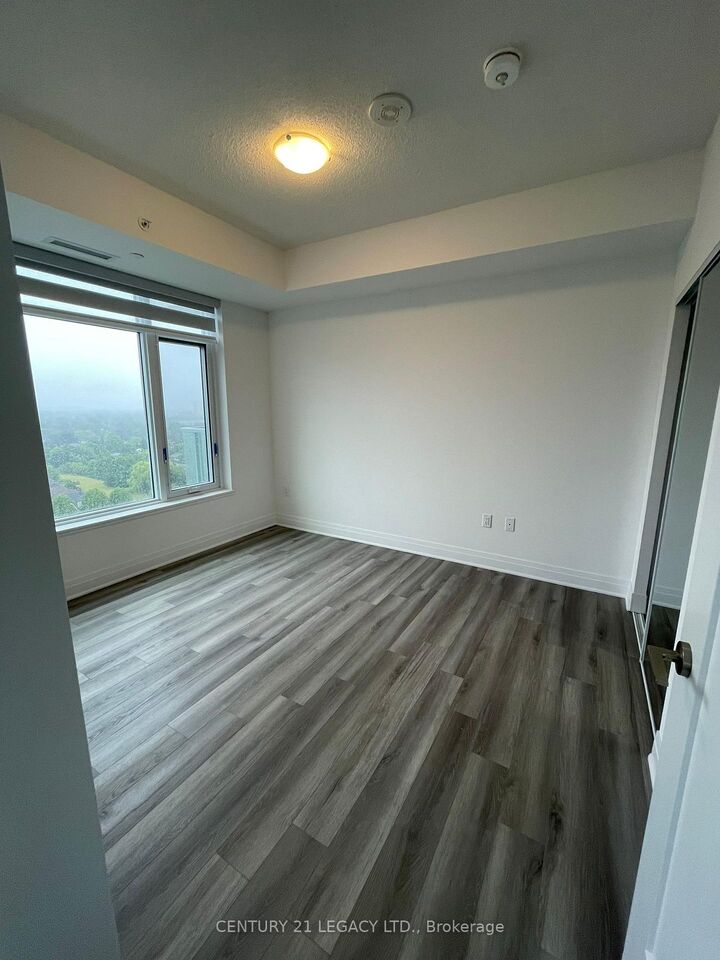 Property Photo: 3220 Sheppard Avenue E 1307 ON M1T 0B7