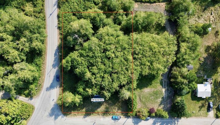 Property Photo: 105 Sunset Boulevard BC V0N 2Y0