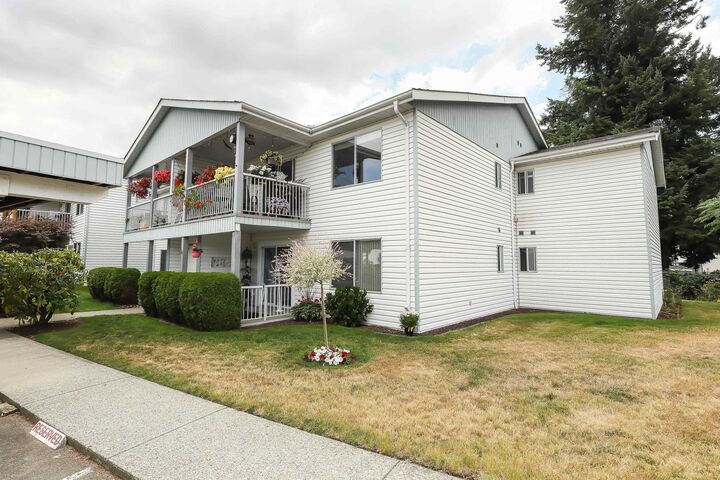Property Photo: 32691 Garibaldi Drive 46 BC V2T 5T7