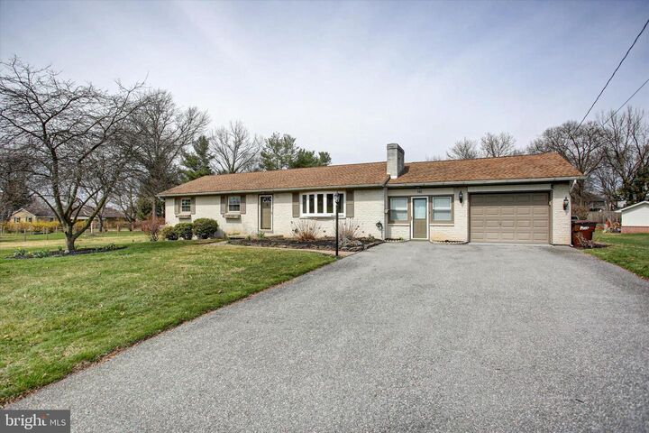 Property Photo: 141 Apple Drive PA 17225