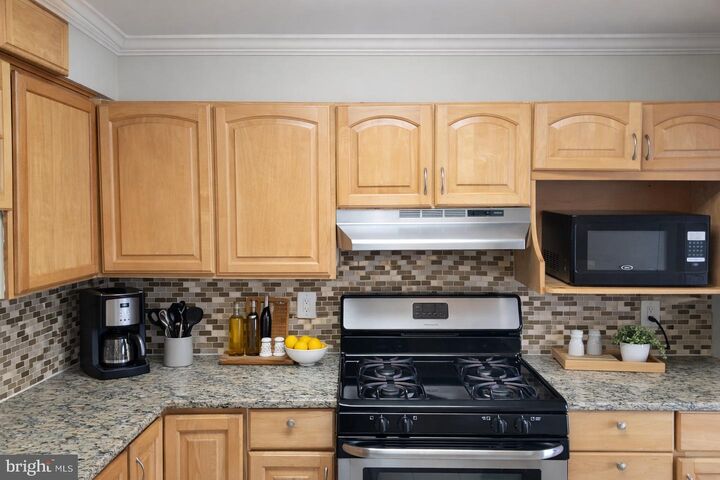 Property Photo: 2624 Redcoat Drive 159 VA 22303