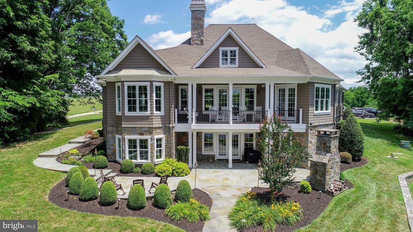 Property Photo: 6604 Morning Dew Drive VA 23117
