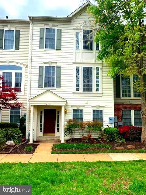 Property Photo:  4372 Thomas Brigade Lane  VA 22033 