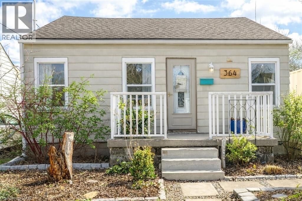 Property Photo:  364 Tragina Avenue North  ON L8H 5E5 