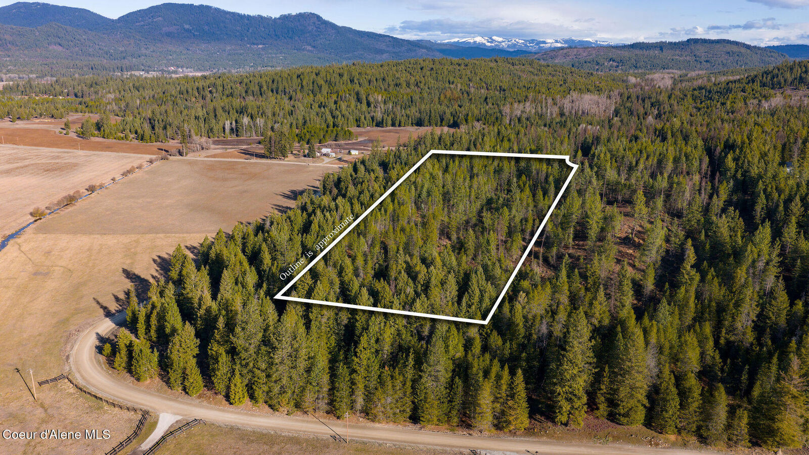 Property Photo: Nka Abundant Life Ct Lot 1 ID 83801