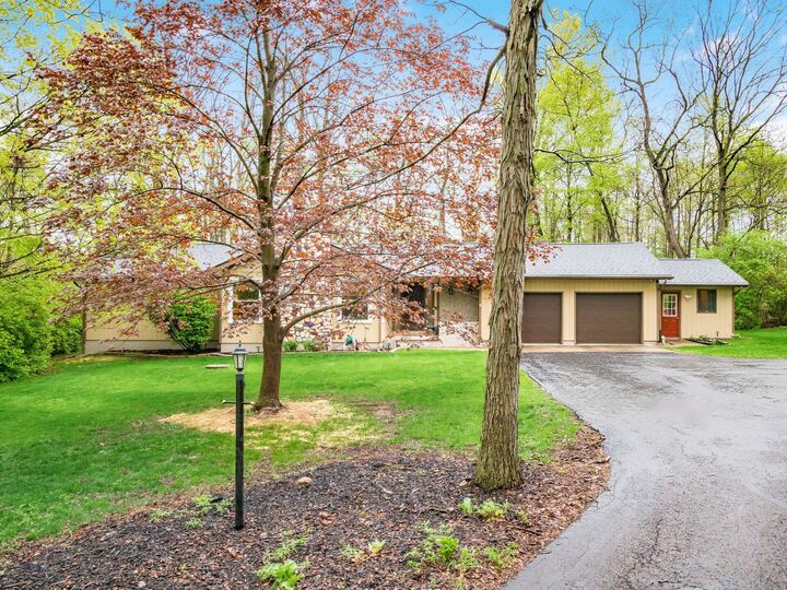 Property Photo: 4381 Briarwood Drive OH 43078