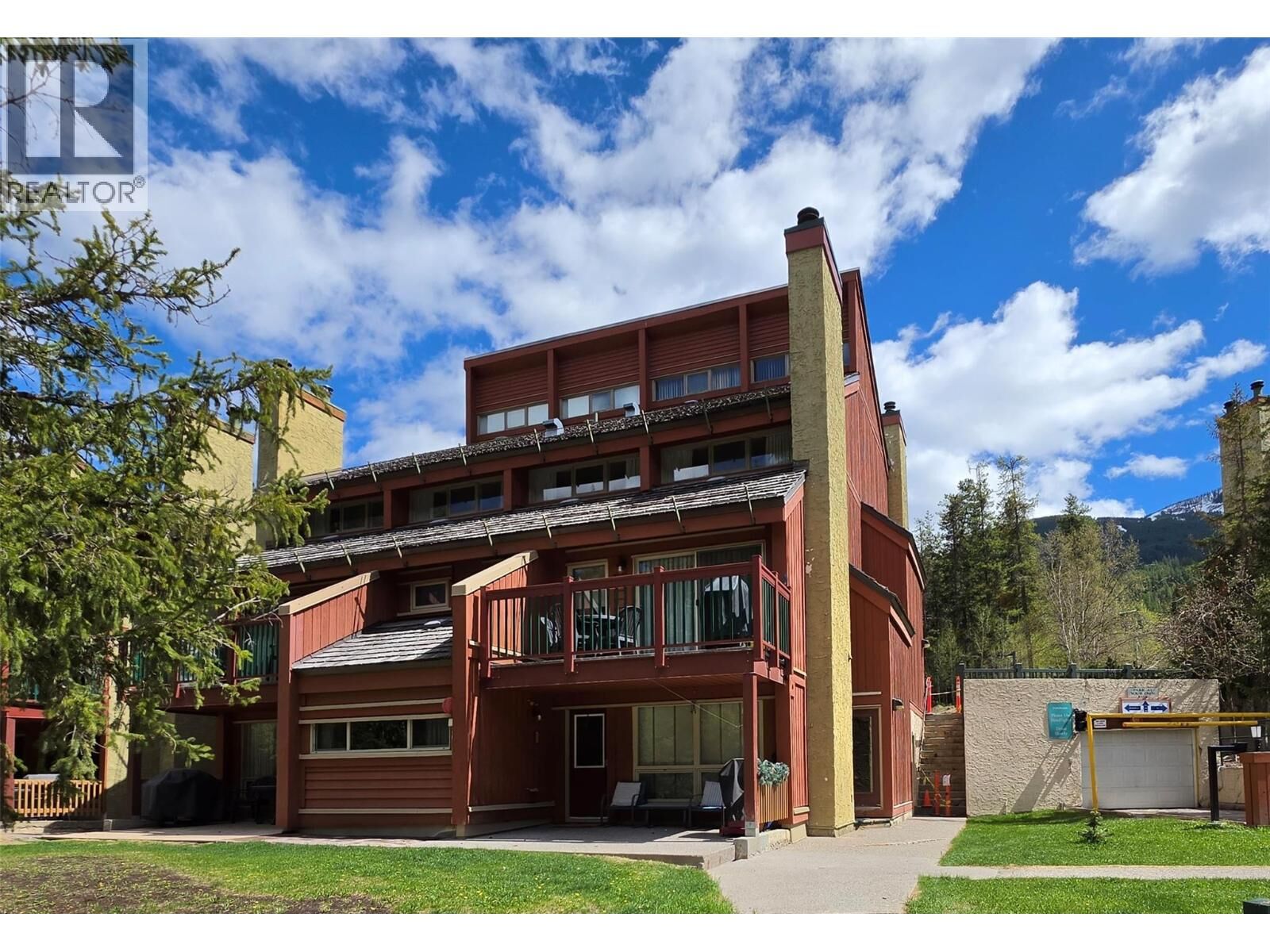 Property Photo: 2030 Panorama Drive 624 BC V0A 1T0