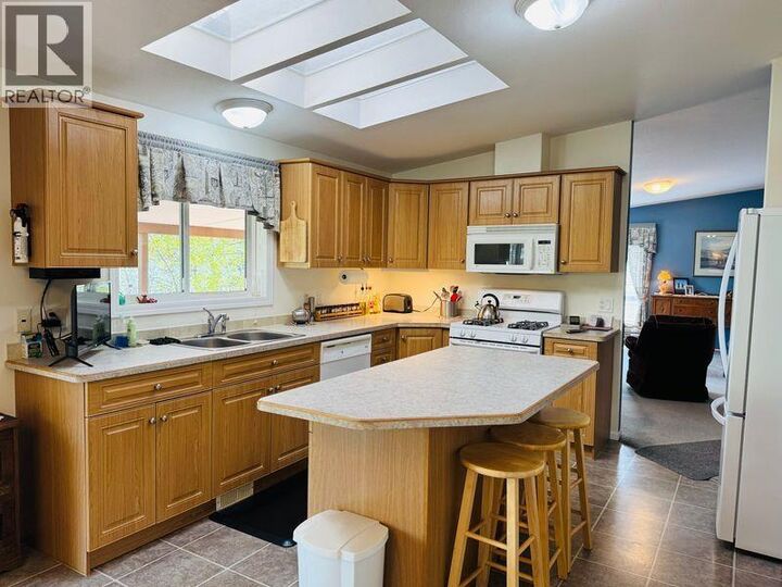 Property Photo: 3722 Carson Road BC V0K 2G0