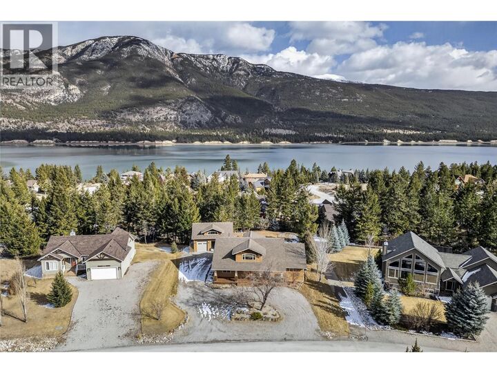 Property Photo: 6880 Columbia Ridge Drive BC V0B 1L2