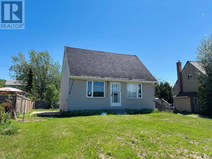 16 Wenonah Dr — photo 1