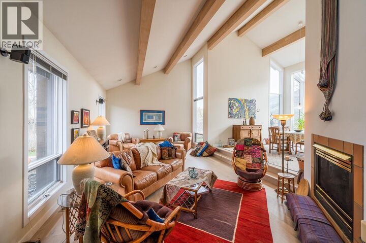 Property Photo: 604 Stansfield Road BC V2B 6M3