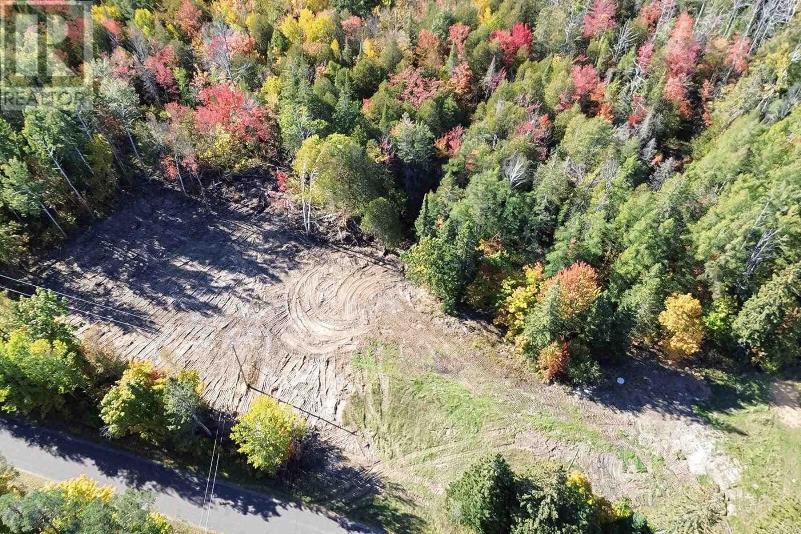 Photo de la propriété:  Pt Lt 3 Hilton Rd  ON P0R 1G0 