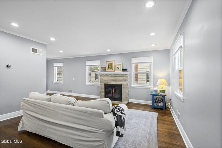 Property Photo:  2041 Morrow Avenue  NY 12309 