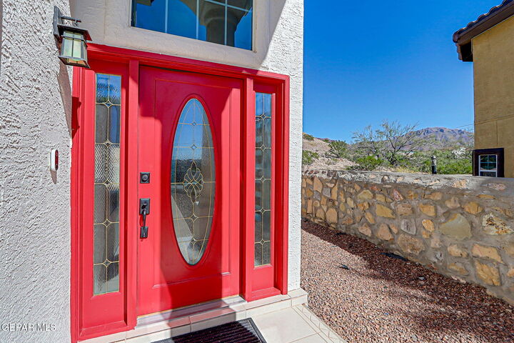 Property Photo: 1604 Playa Del Sol Street TX 79911