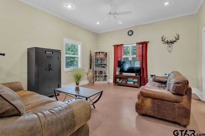 Property Photo:  249 Private Road 6936  TX 75410 