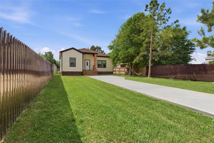 Property Photo:  24 Road 5213  TX 77327 