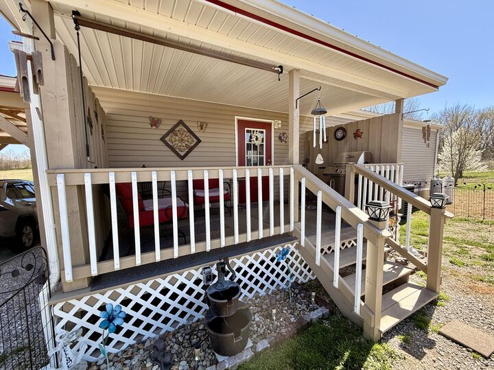 Property Photo:  1907 Bulldog Road  KY 42141 